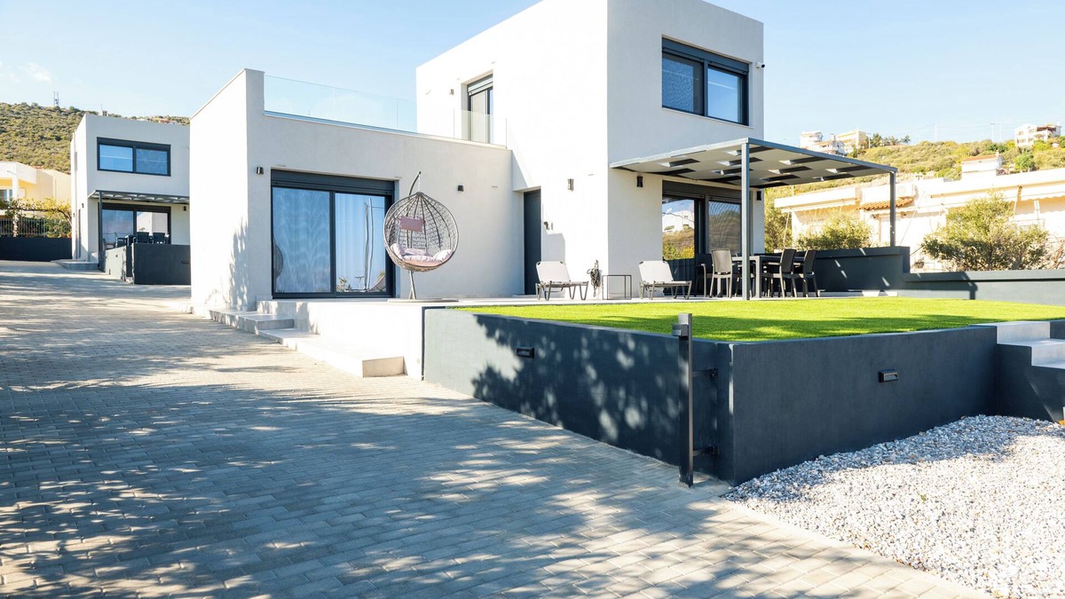 Kymi-Aliveri Villa | Moderene Villa mit Meerblick Mit Grosser Terasse und Balkon Neubau
