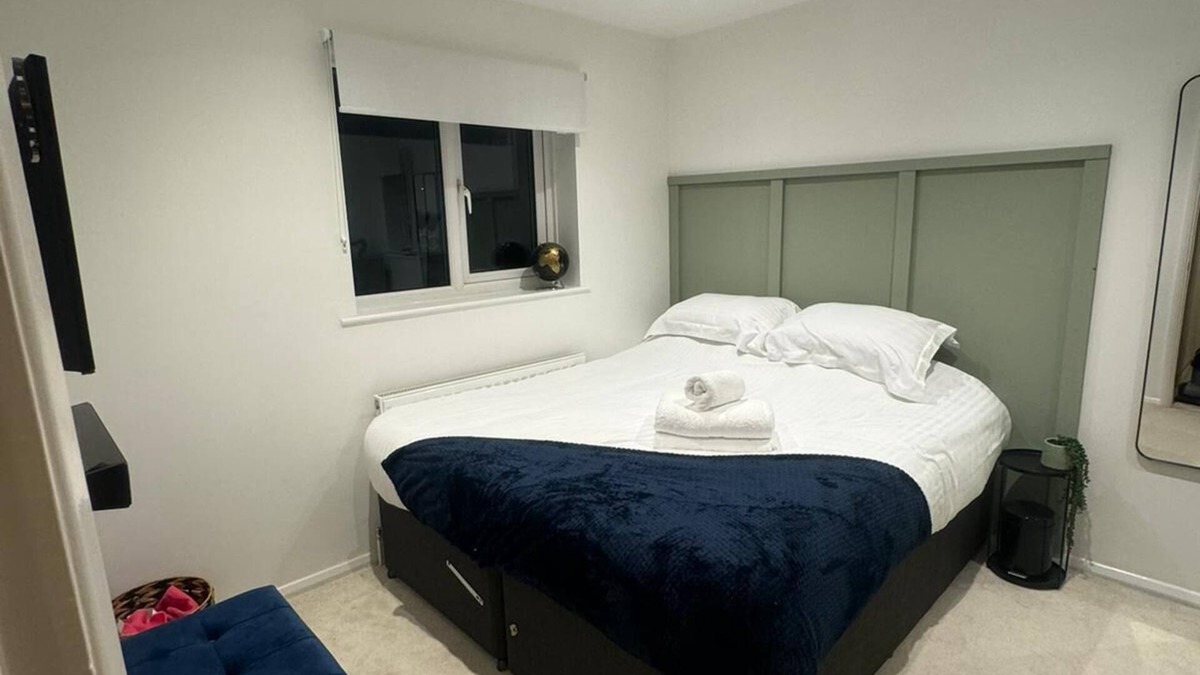 Biggleswade House | Modern 1 Bedroom house in Biggleswade