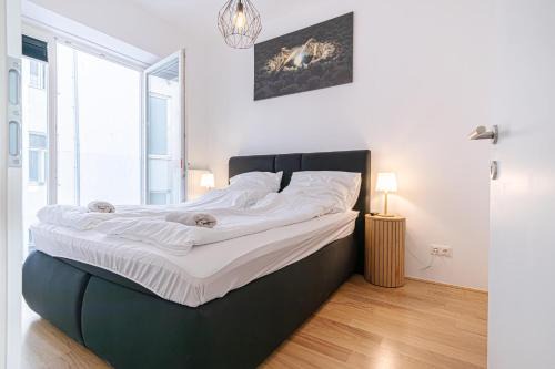Matzleinsdorf Apartment | Modern 1BR &1LR Apartment in Viennas Downtown