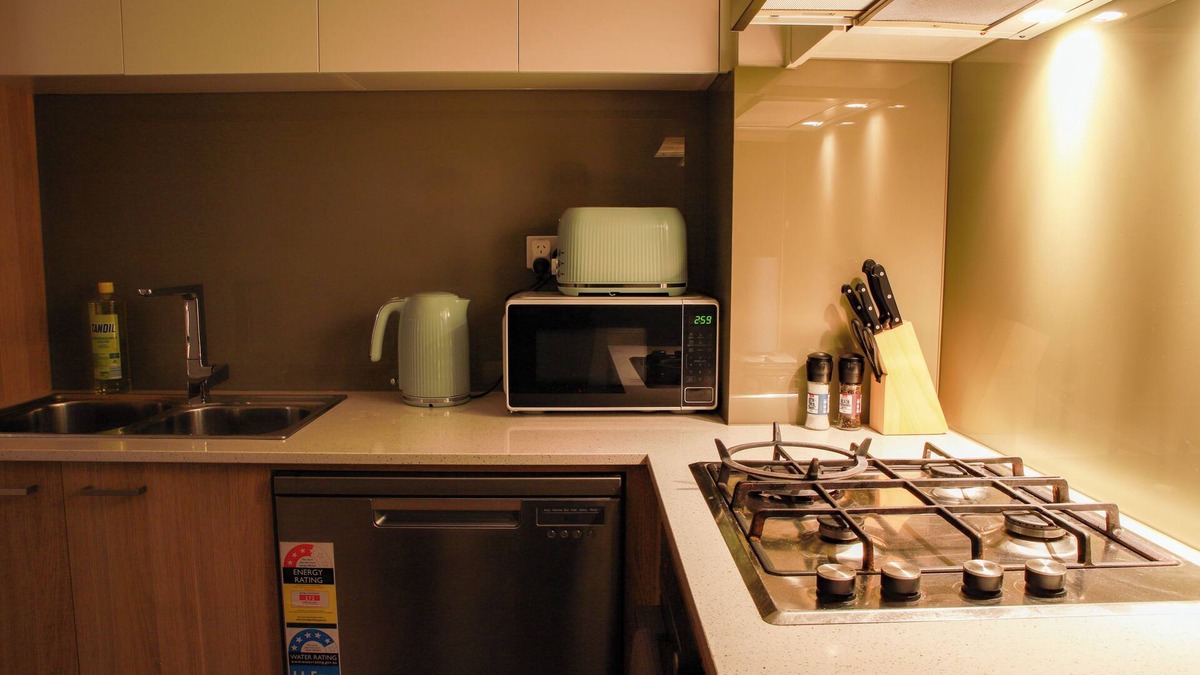 Parramatta Apartment | Modern 1BR Apartment, Parramatta CBD includes: Gym + Game Room + Free Parking