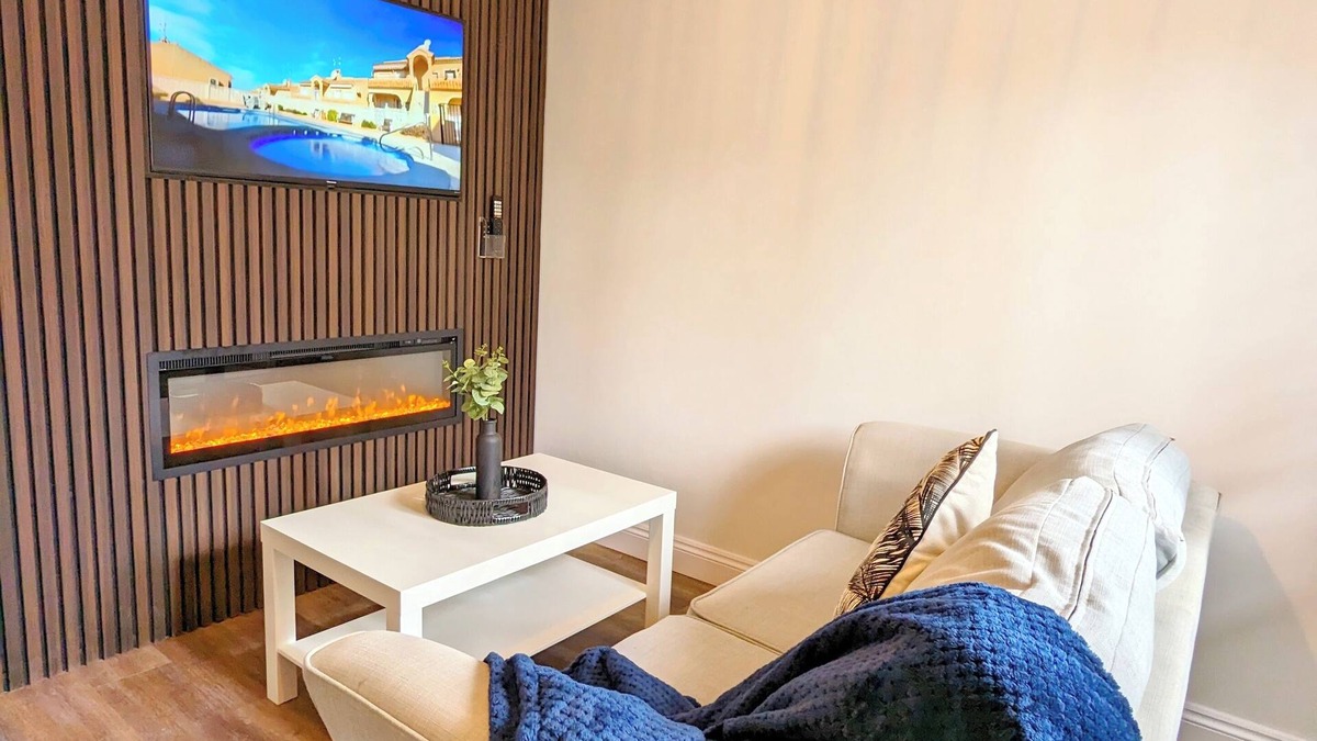Halstead House | Modern 2 bed 1 bath terraced house in Halstead