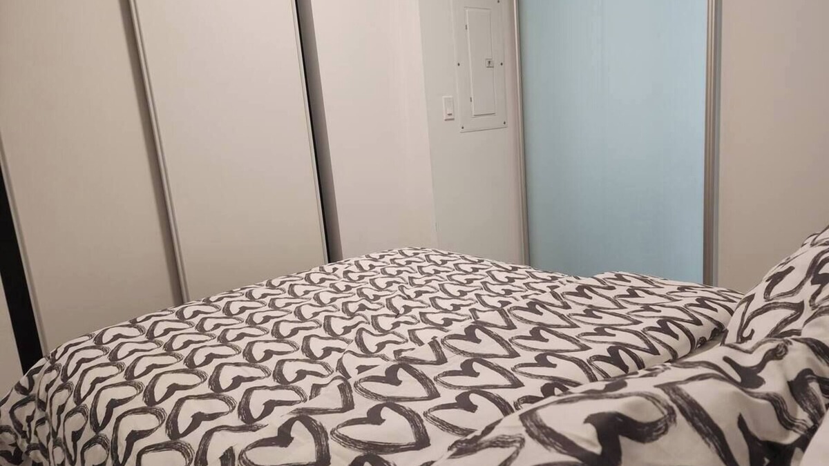 West Hill Apartment | Modern 2-Bed, 2-Bath Apartment, Family-Friendly, Free Parking, Gym & Party Room!