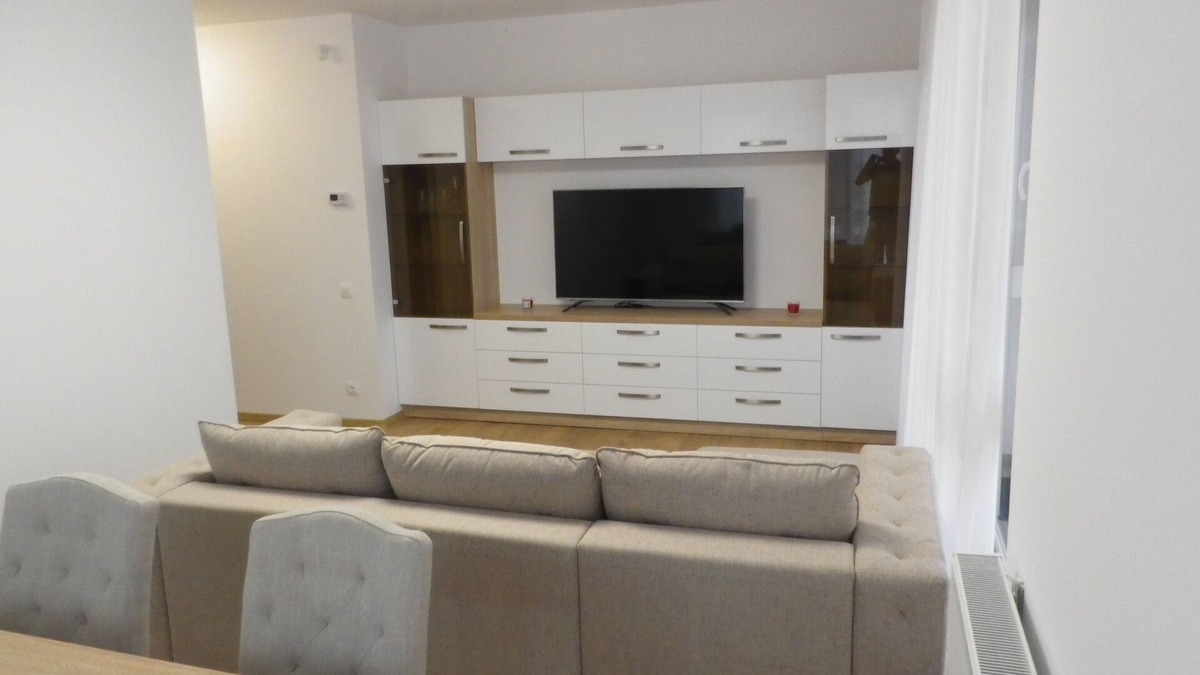 Oradea Apartment | Modern 2 bedroom apartment by Kaufland & Lotus 2 shopping area in Oradea