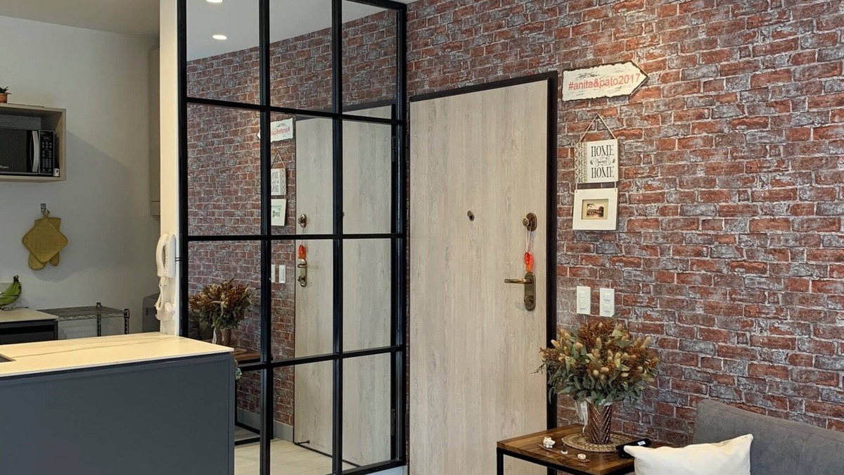 Quito Condo | Modern 2-Bedroom Apartment, Remote Work Ready, Urban Comfort & Natural Peace