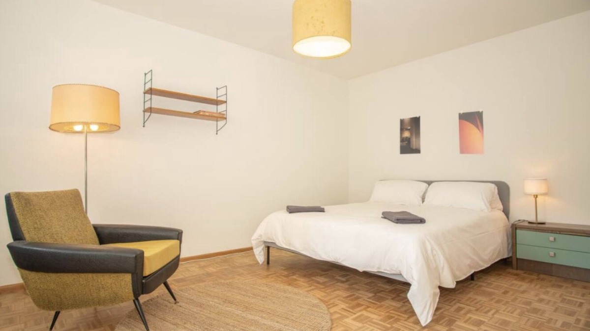 Basel Apartment | Modern 2-room apartment in the centre of Basel with balcony