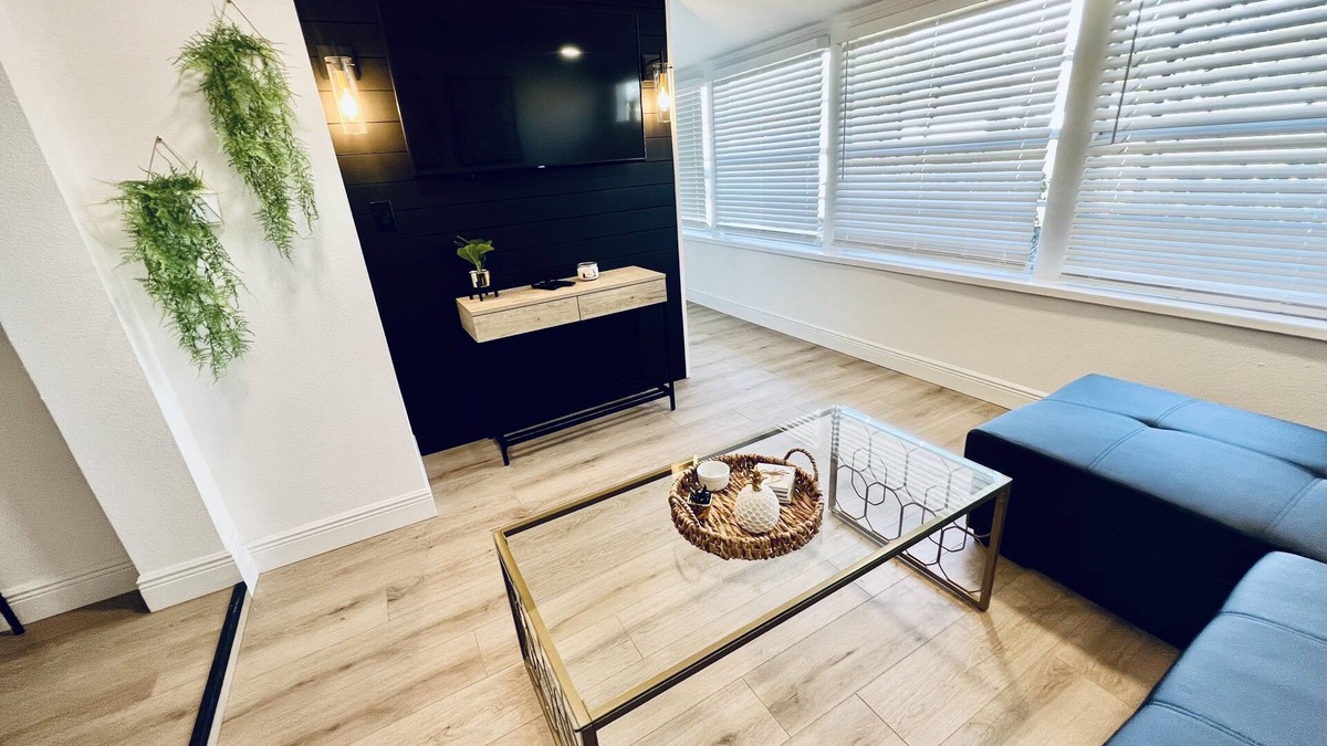 Clermont Villa | Modern 2B/2B Villa by Disney