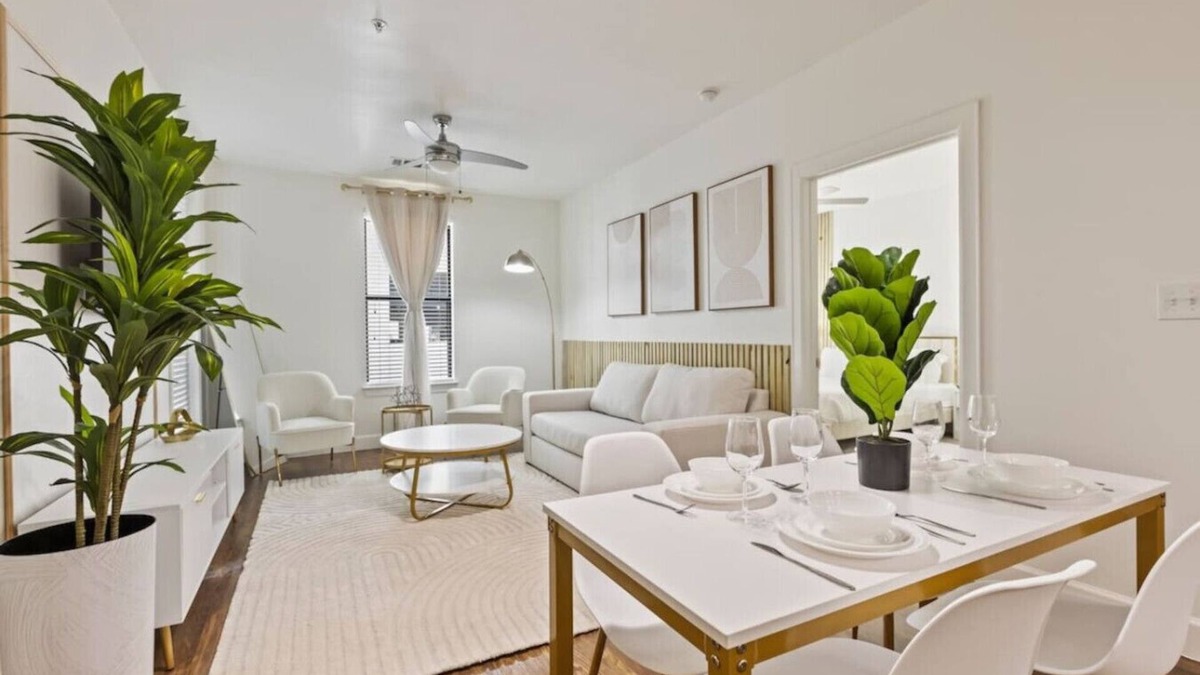 Frisco Apartment | Modern 2B2B Near The Star, Toyota HQ, Legacy West