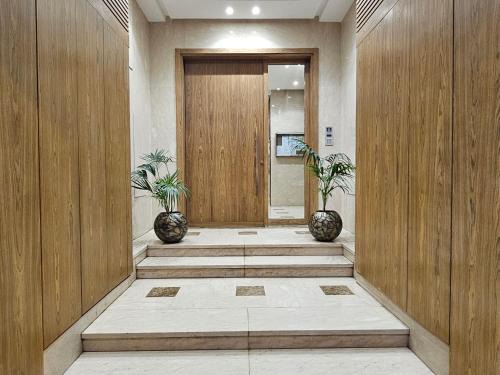 Casablanca Apartment | Modern 2BR, 2BA Apartment with Sunny Balcony & Walk-In Closet, Premium Stay in Maârif