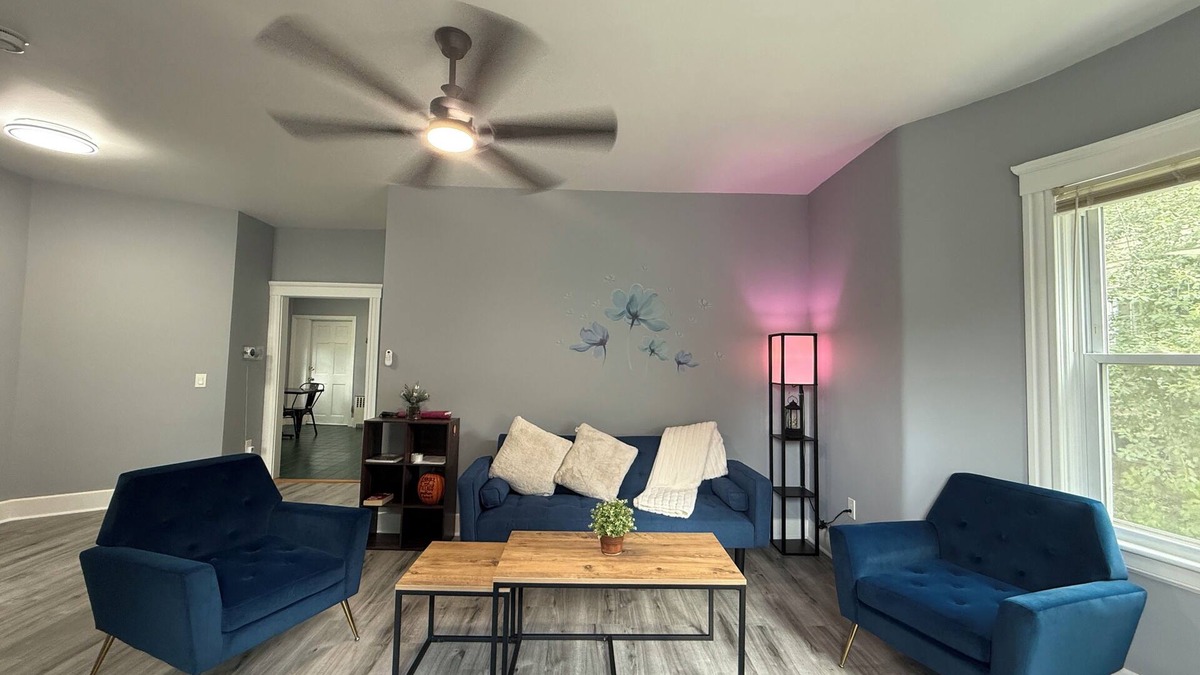 Forest Grove Apartment | Modern 2BR, A min walk to Indian Lake, 1st Floor