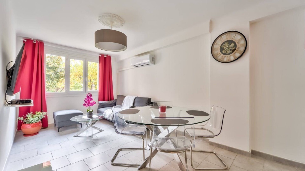 Pasteur Apartment | Modern 2BR Flat - Haut de Nice