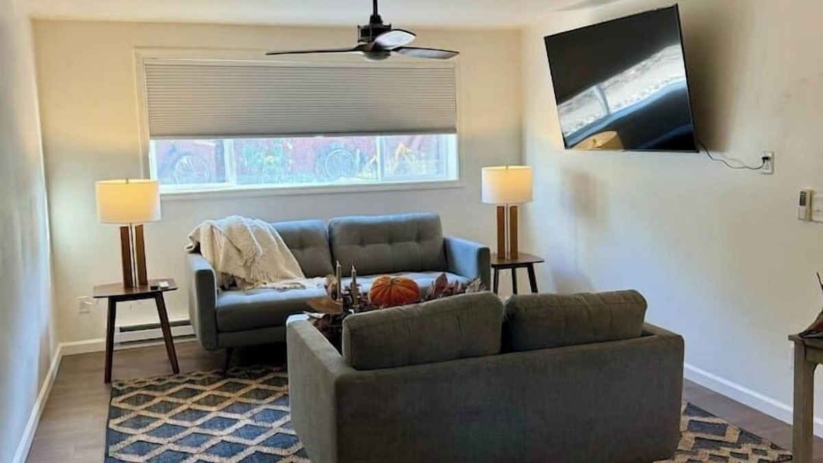Williston Apartment | Modern 2BR Retreat Central Williston Location