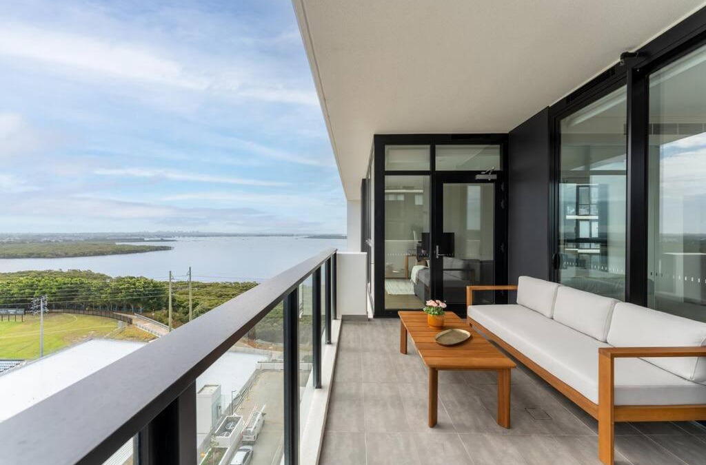 Woolooware Apartment | Modern 2BR with Balcony, Pool & Parking