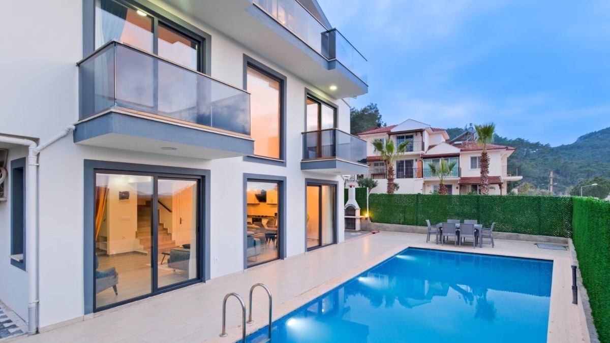 Fethiye Villa | Modern 3+1 Holiday Home with Private Pool in the Heart of Hisaronu!