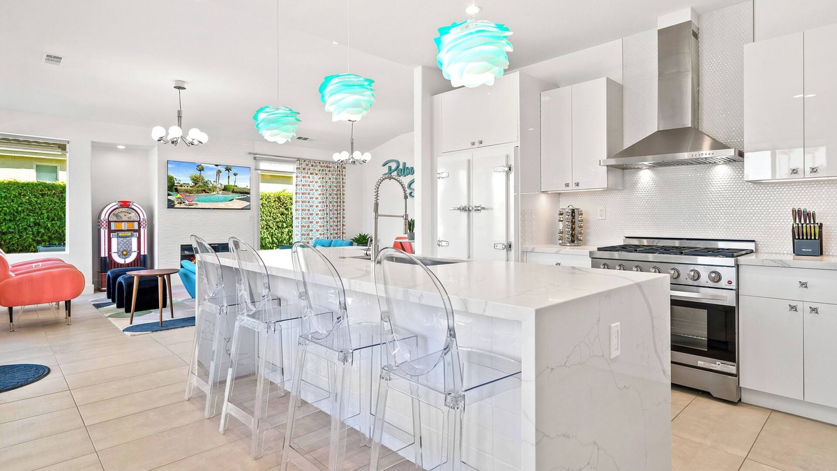 Palm Springs House | Modern 3 Bed Home at The Desert Princess -Pool, Fitness, Tennis, Golf & Spa