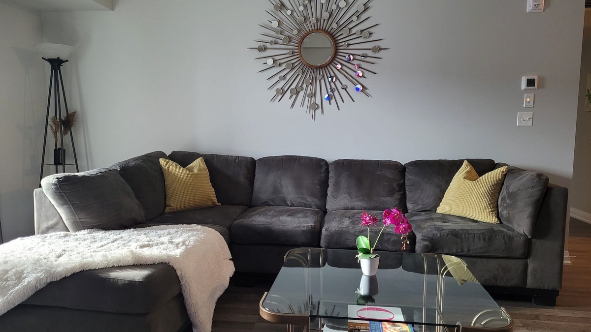 Innisfil Condo | Modern 3-Bedroom House in North-end of Barrie