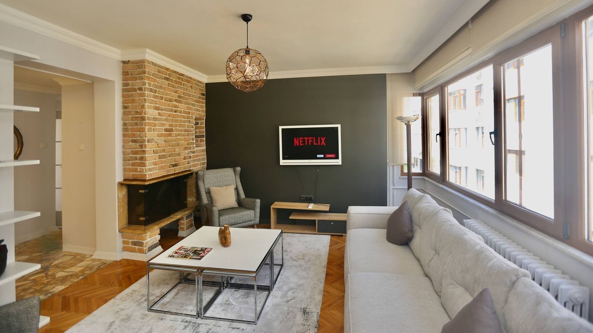 Nisantasi Apartment | Modern 3BDR @ Nisantasi w/ Indoor Fire Pit