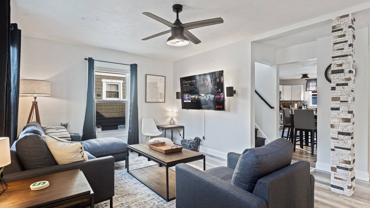 Lansing House | Modern 3BDRM Near Downtown & MSU w/Game Room