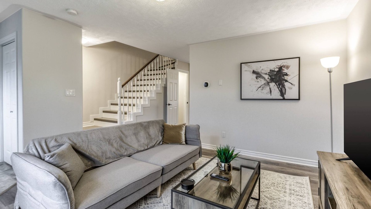 Sudbury House | Modern 3br 3 ba house near downtown w/amenities