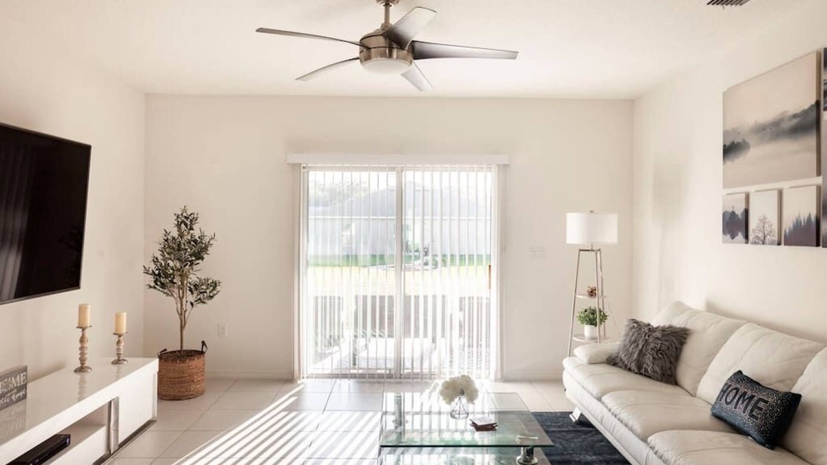 Port Saint Lucie House | Modern 4 Bdr Home near Tradition Town Center