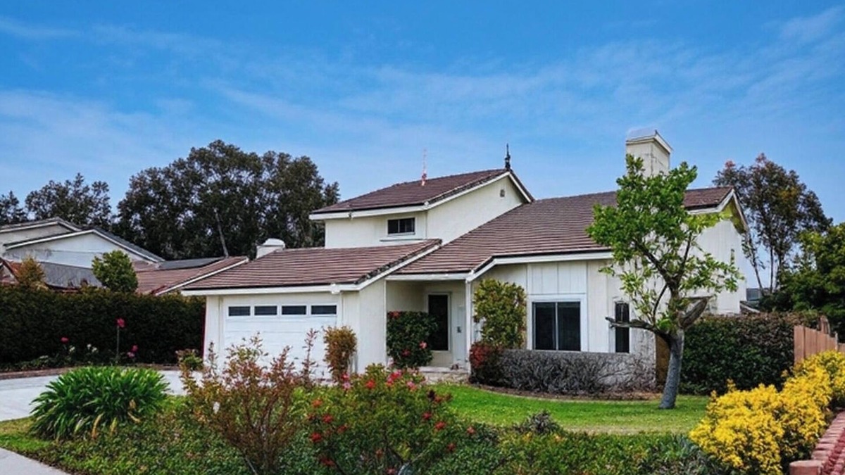 San Diego House | Modern 4bd/4ba Home with Luxurious Gym and Outdoor Oasis