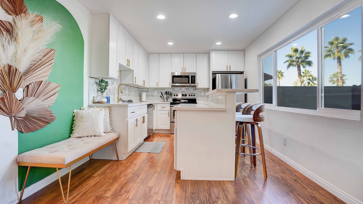 National City Condo | Modern 4Bd Family Condo (10mins to Downtown)