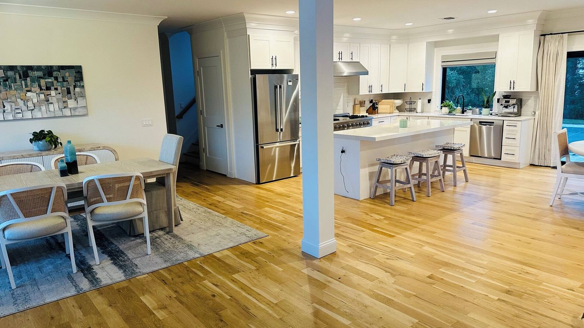 Mattituck House | Modern 4Bedroom Farmhouse w/Heated Saltwater Pool in Mattituck close to beaches