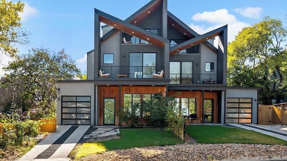 Galindo House | Modern 5BR Villa w/Pool, Hot Tub, Sauna, Views