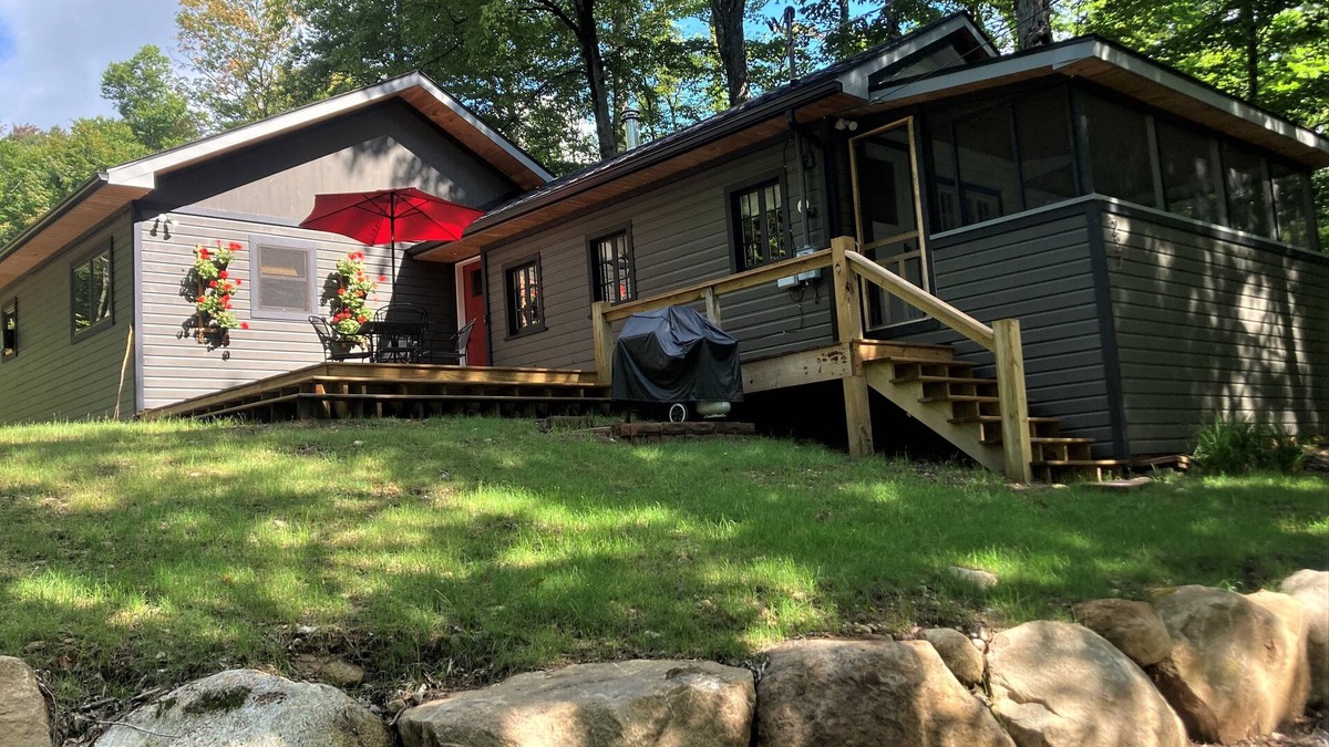 Old Forge Cabin | Modern ADK Cabin nwith Outdoor Sauna & Shower in Old Forge