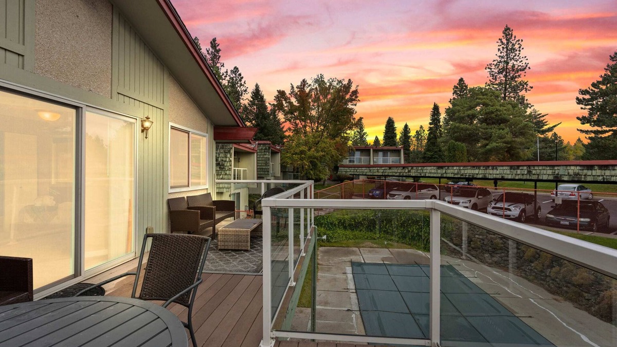 Spokane Apartment | Modern Amenities/Gas Fireplace/Central Location