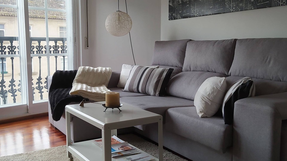 Pontevedra Apartment | Modern and bright, 2 rooms, all comforts. Pontevedra city