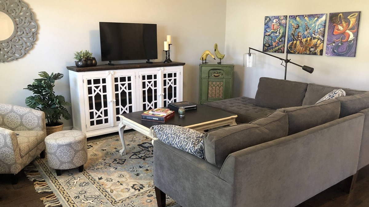 Heron Walk House | Modern and Charming Cottage