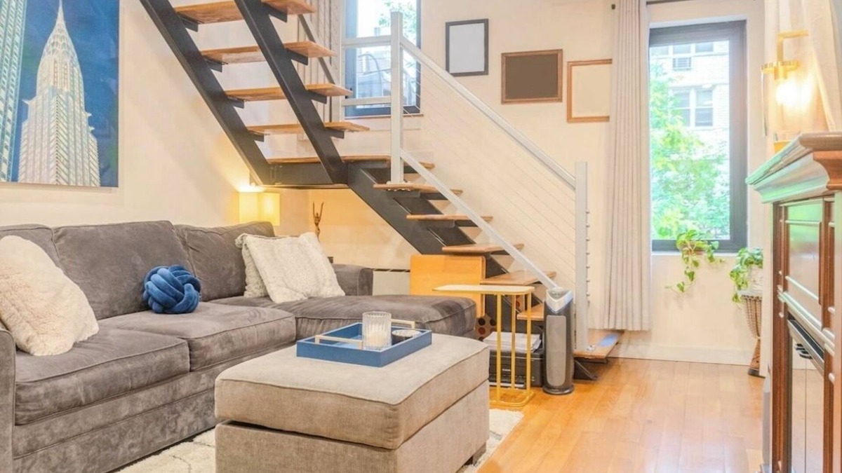 Upper East Side Apartment | Modern and Comfortable 1 bedroom and 1.5 bath duplex apartment with terrace!