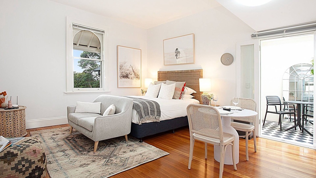 Lewisham Apartment | Modern and Cosy Inner West Apartment