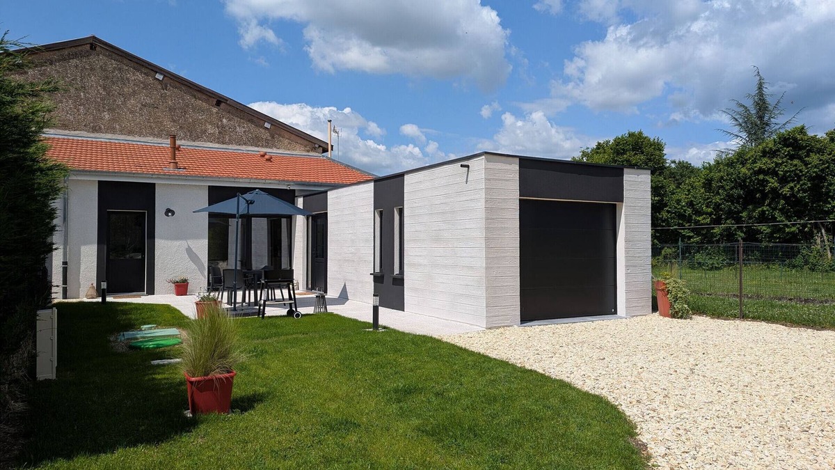 Milly-sur-Bradon Cottage | Modern and Cozy Lodge for 4 in Milly-sur-Bradon