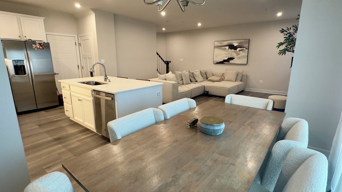 Bel Air House | Modern and Cozy Home in Bel Air with a Home Office and Fireplace