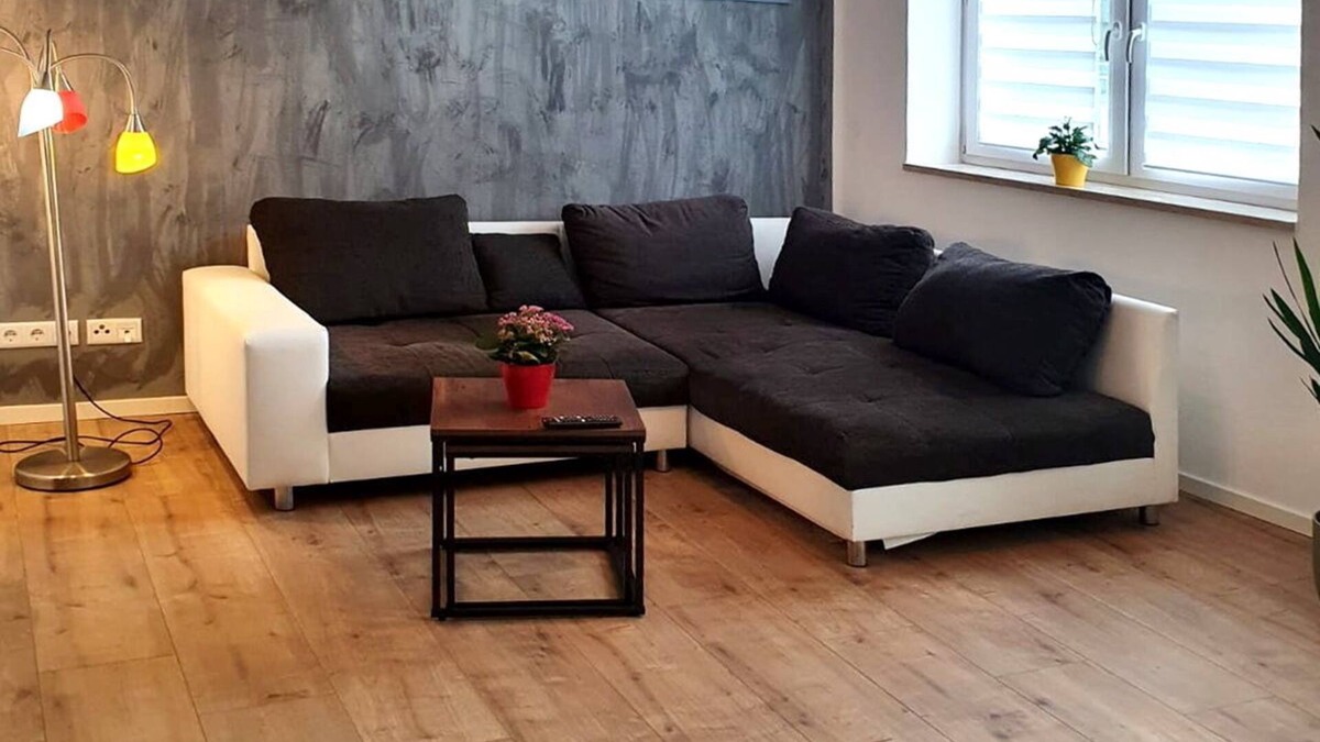 Dohna Apartment | Modern and spacious apartment, with separate access