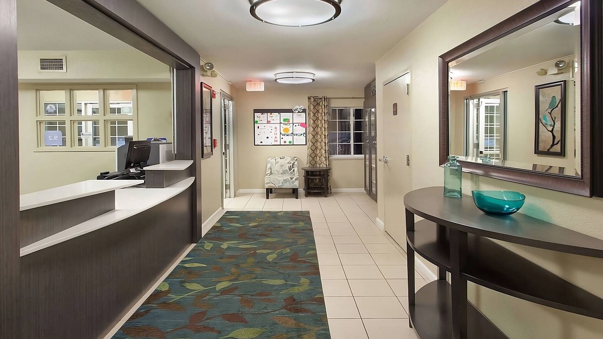 Tempe Hotel | Modern and Stylish Suite in Tempe! 2 Spacious Units, Full Kitchen, Outdoor Pool!