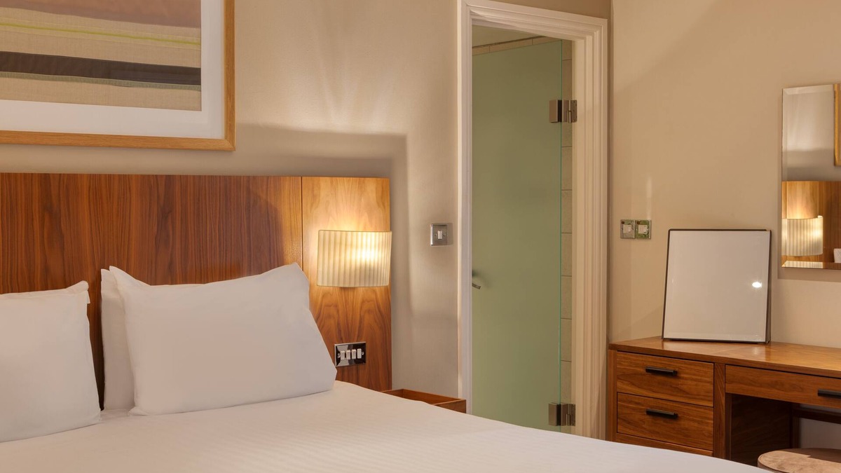 Stratford-upon-Avon Apartment | Modern Apartment in Stratford-Upon-Avon with free car parking.