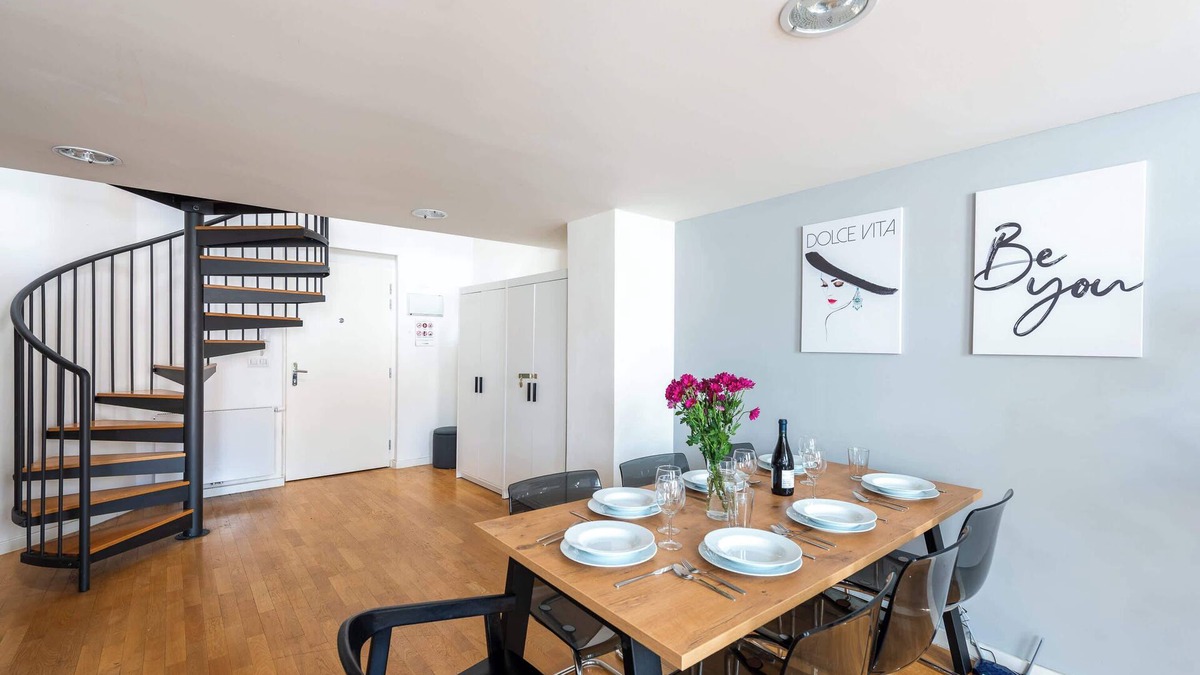 Petrska ctvrt Apartment | Modern apartment near Palladium Prague