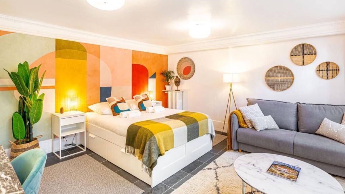 Meudon Apartment | Modern Apartement with Garden and TV Salon, 15' to Eiffel