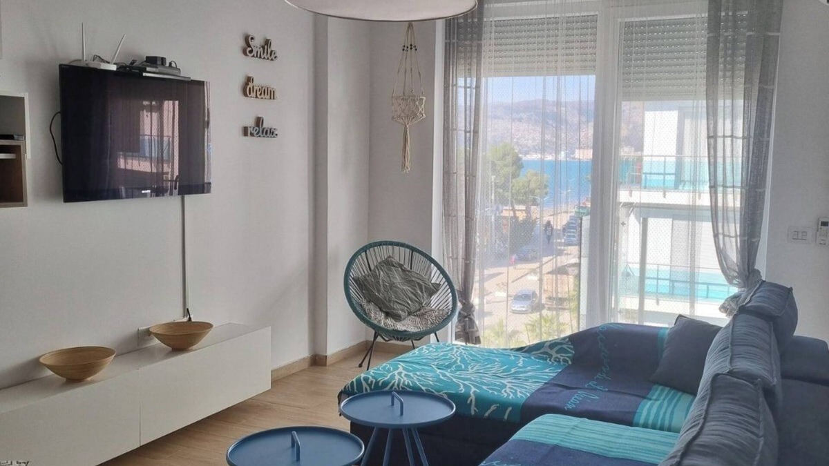 Sakës Apartment | Modern apartment with sea view - Kune