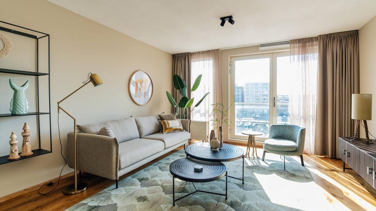 Vissershaven Apartment | Modern Apartment in Den Haag with Balcony