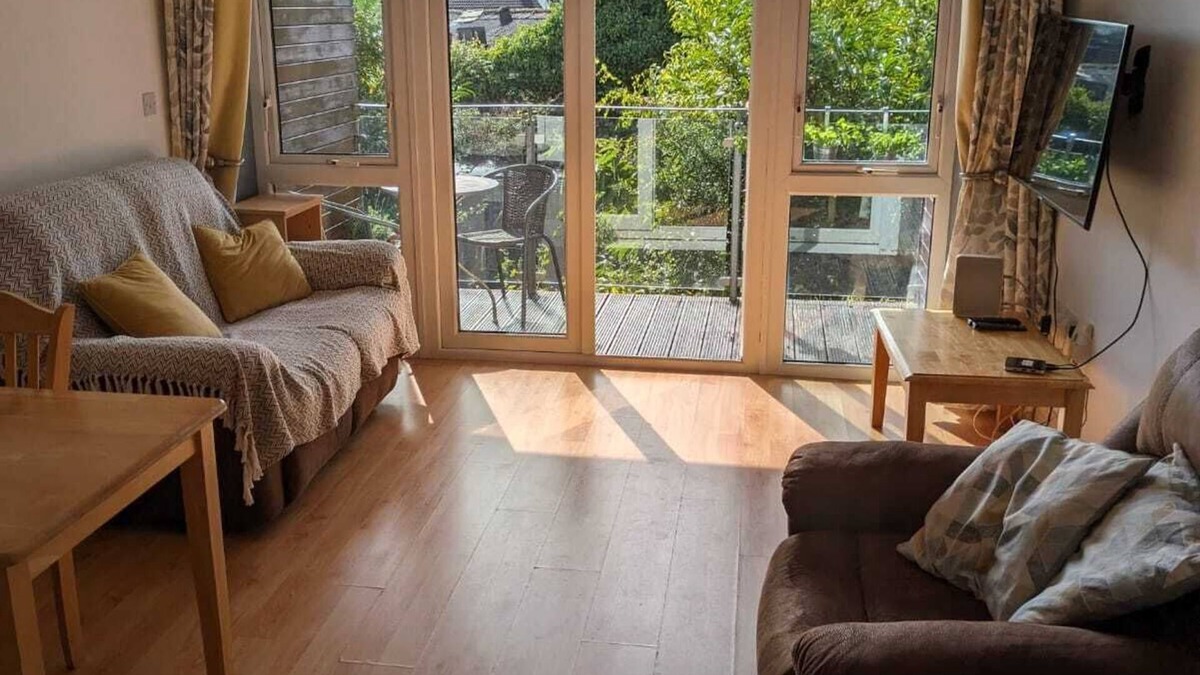 Galway Apartment | Modern apartment in Galway's historic West End