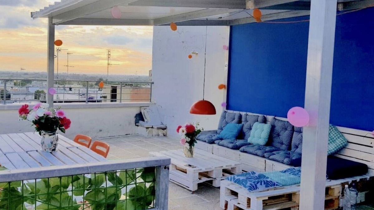 Parabita Apartment | Modern apartment in historical building