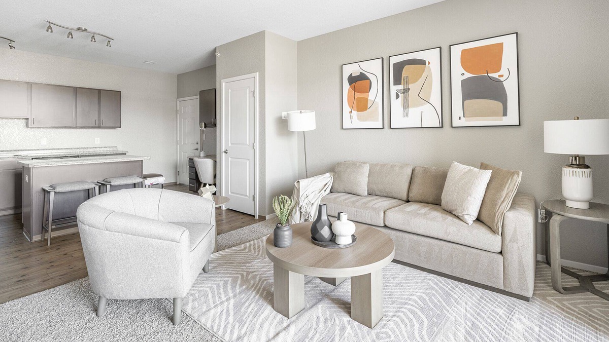 Lafayette Apartment | Modern Apartment in Prime Location (ID3506X55)