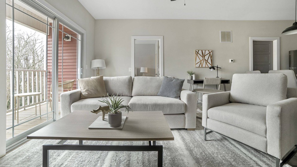 Keene Apartment | Modern Apartment in Prime Location (ID1245X669)