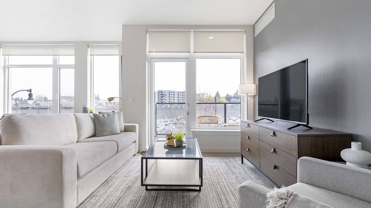 Downtown Vancouver Apartment | Modern Apartment in Prime Location (ID8566X33)