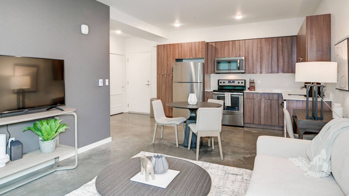 Bothell Apartment | Modern Apartment in Prime Location (ID8493X83)