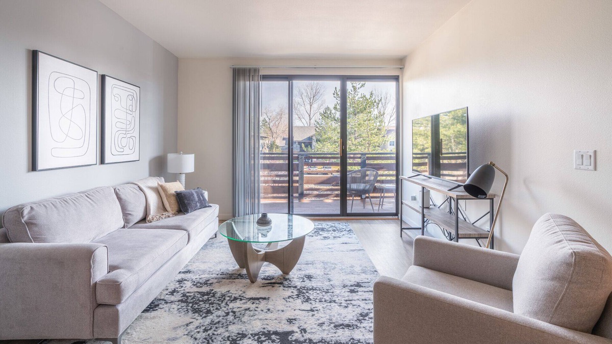 Boulder Apartment | Modern Apartment in Prime Location (ID2997X39)