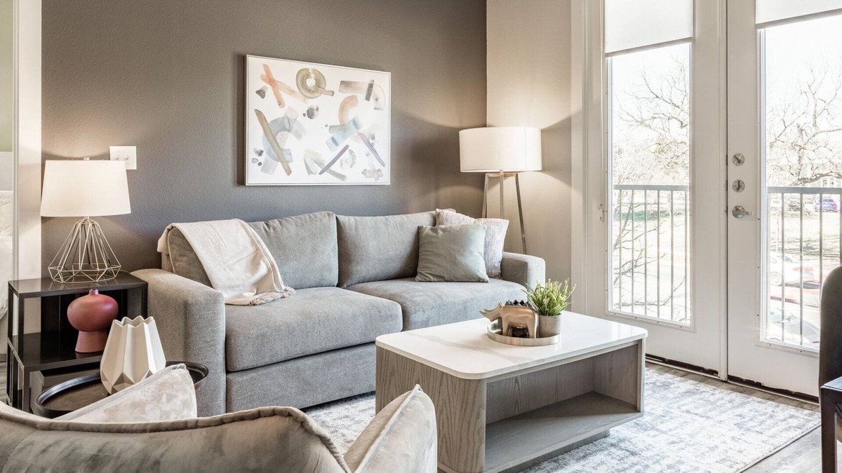 Los Indios Apartment | Modern Apartment in Prime Location (ID7345X71)